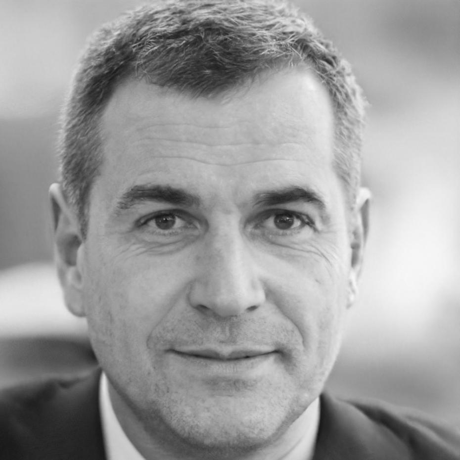 Portret Cristian Popescu